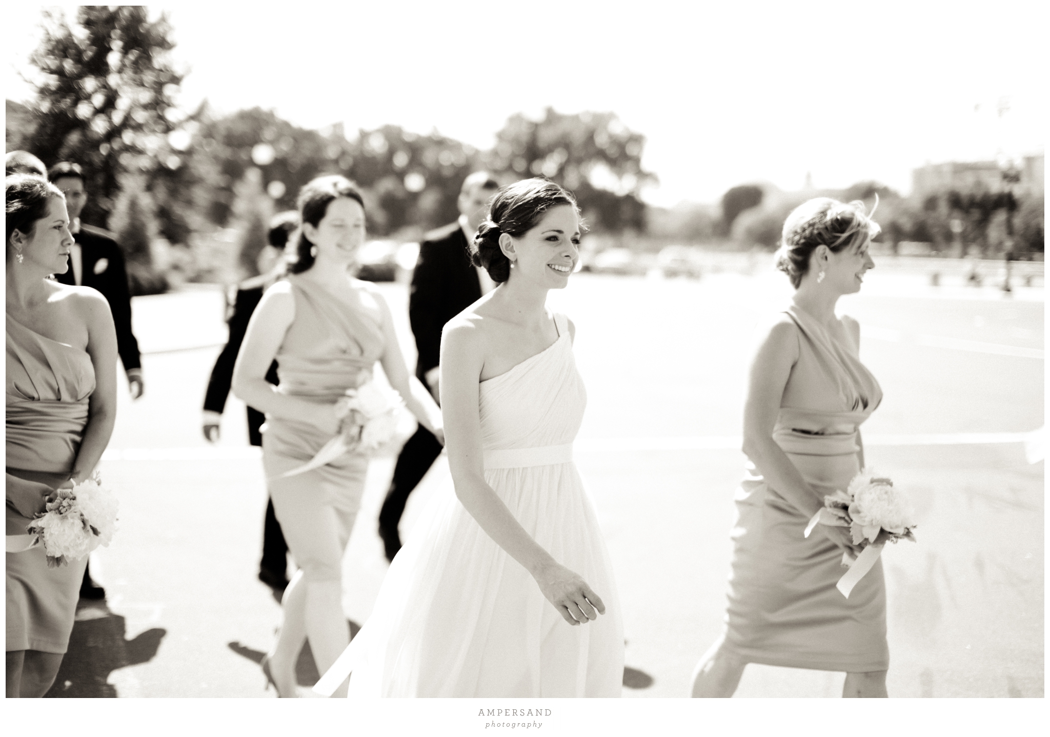 Wedding party  // Photos by Ampersand Photography