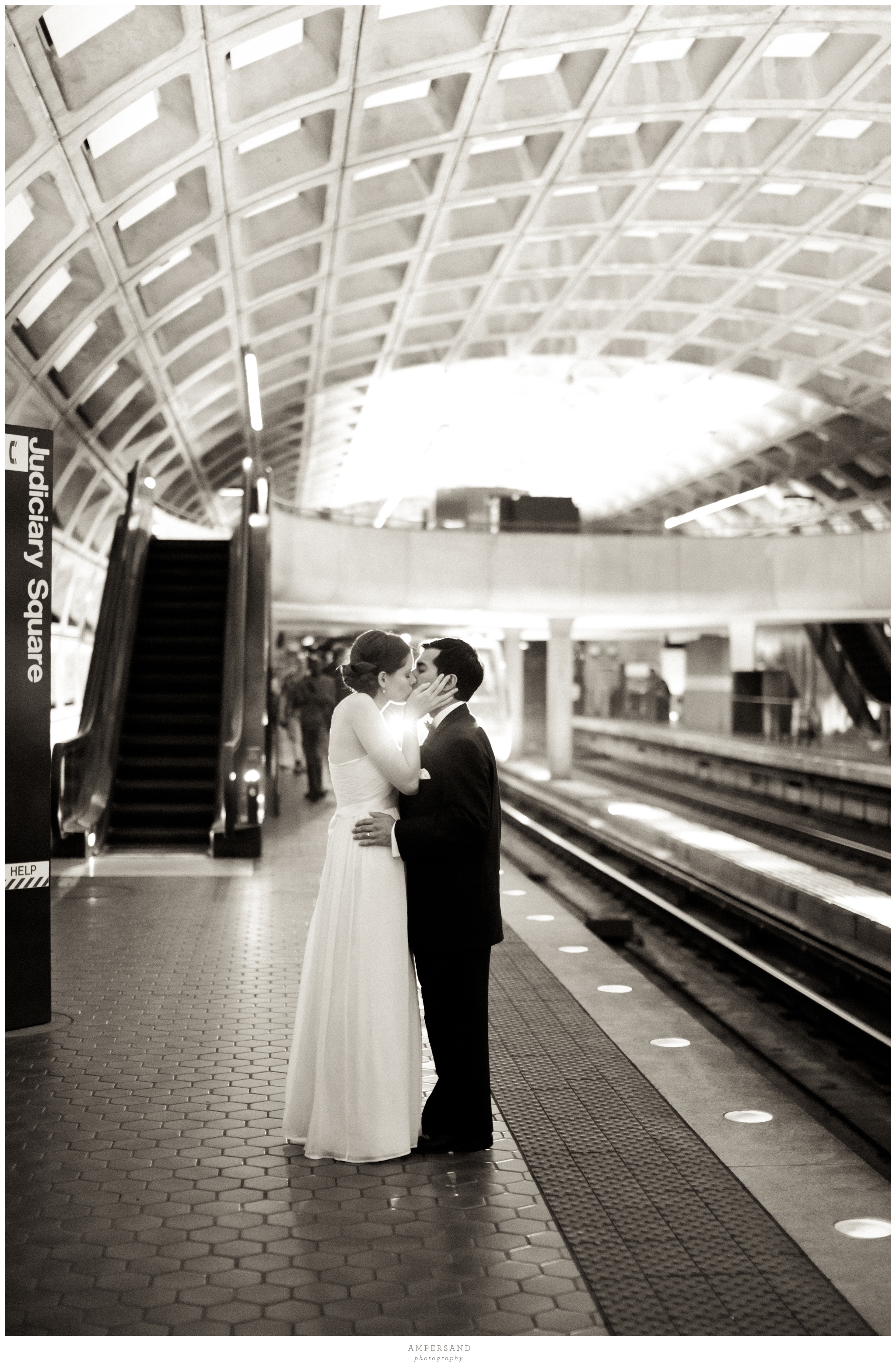 DC metro wedding portraits  // Photos by Ampersand Photography