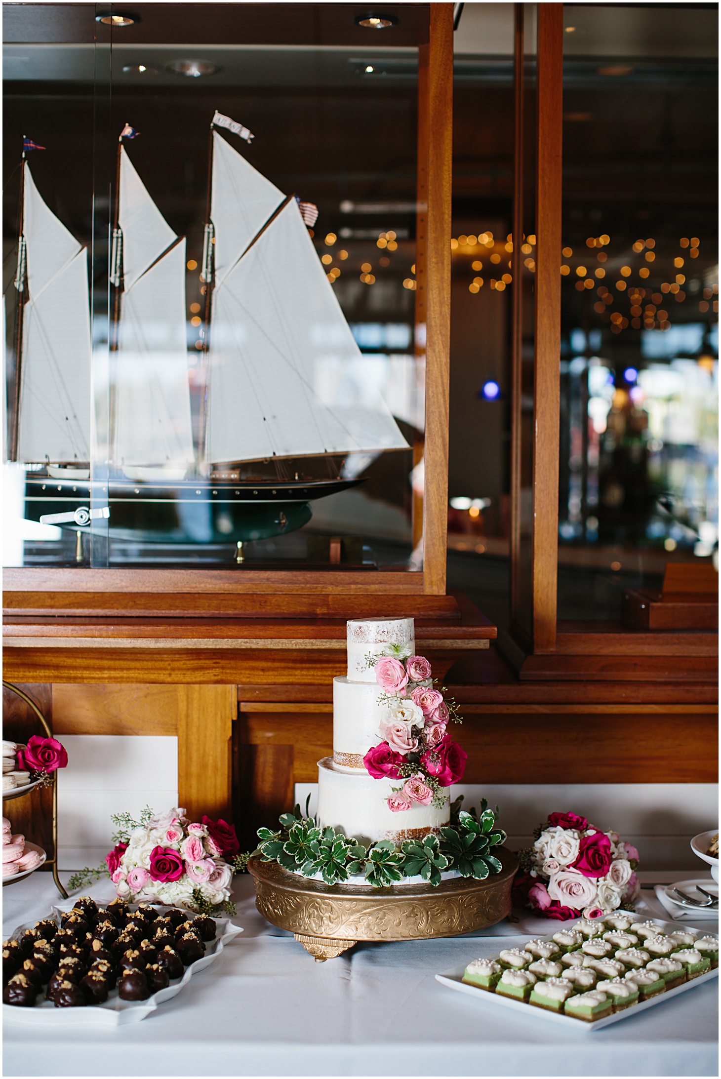 Navy & Blush Nautical Wedding at Annapolis Yacht Club by Sarah Bradshaw Photography_0033