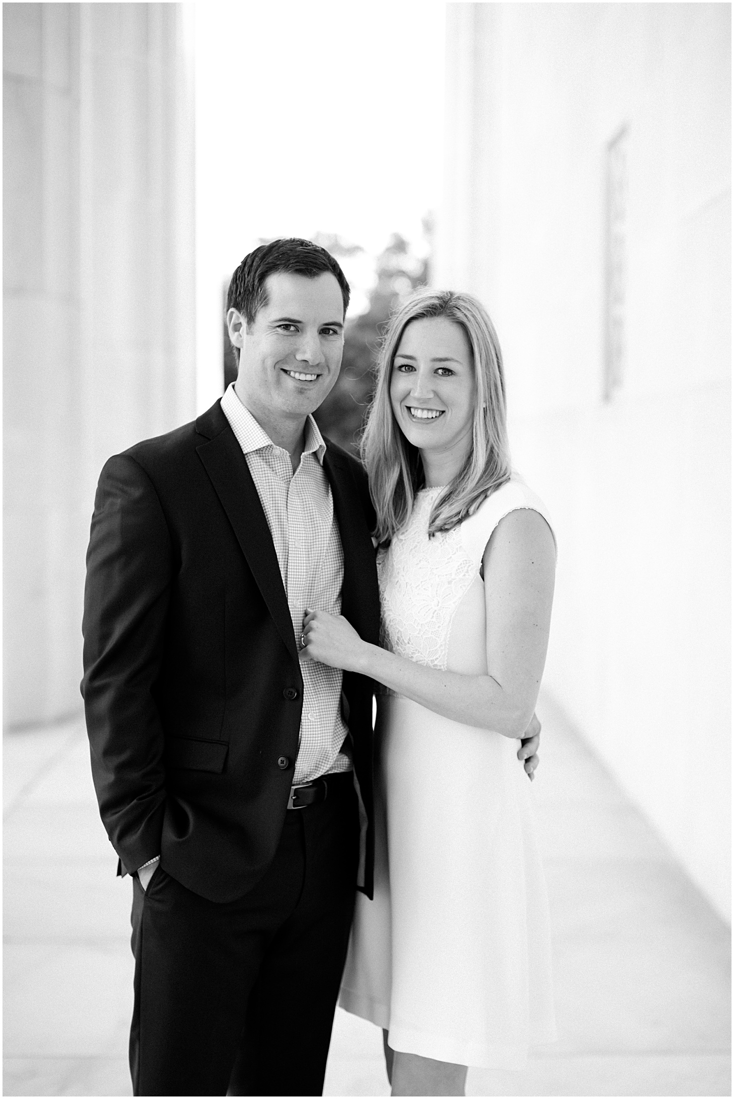 intimate-sunrise-engagement-session-at-the-lincoln-memorial-by-sarah-bradshaw-photography_0009