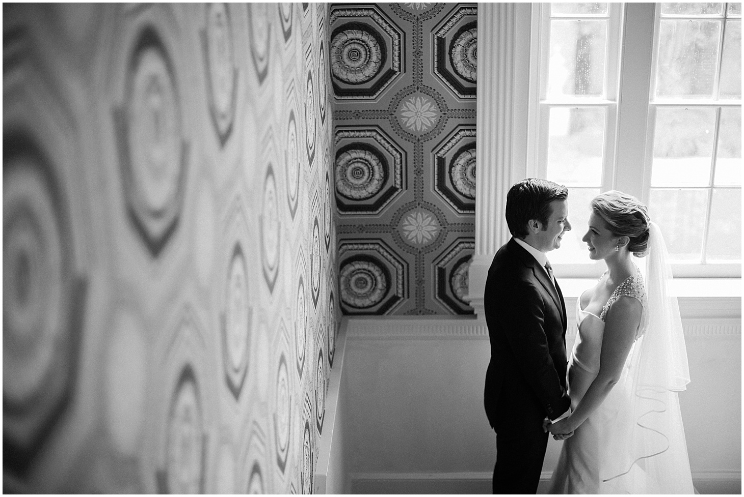 timeless-gold-white-wedding-at-the-dumbarton-house-in-georgetown-by-sarah-bradshaw-photography_0026