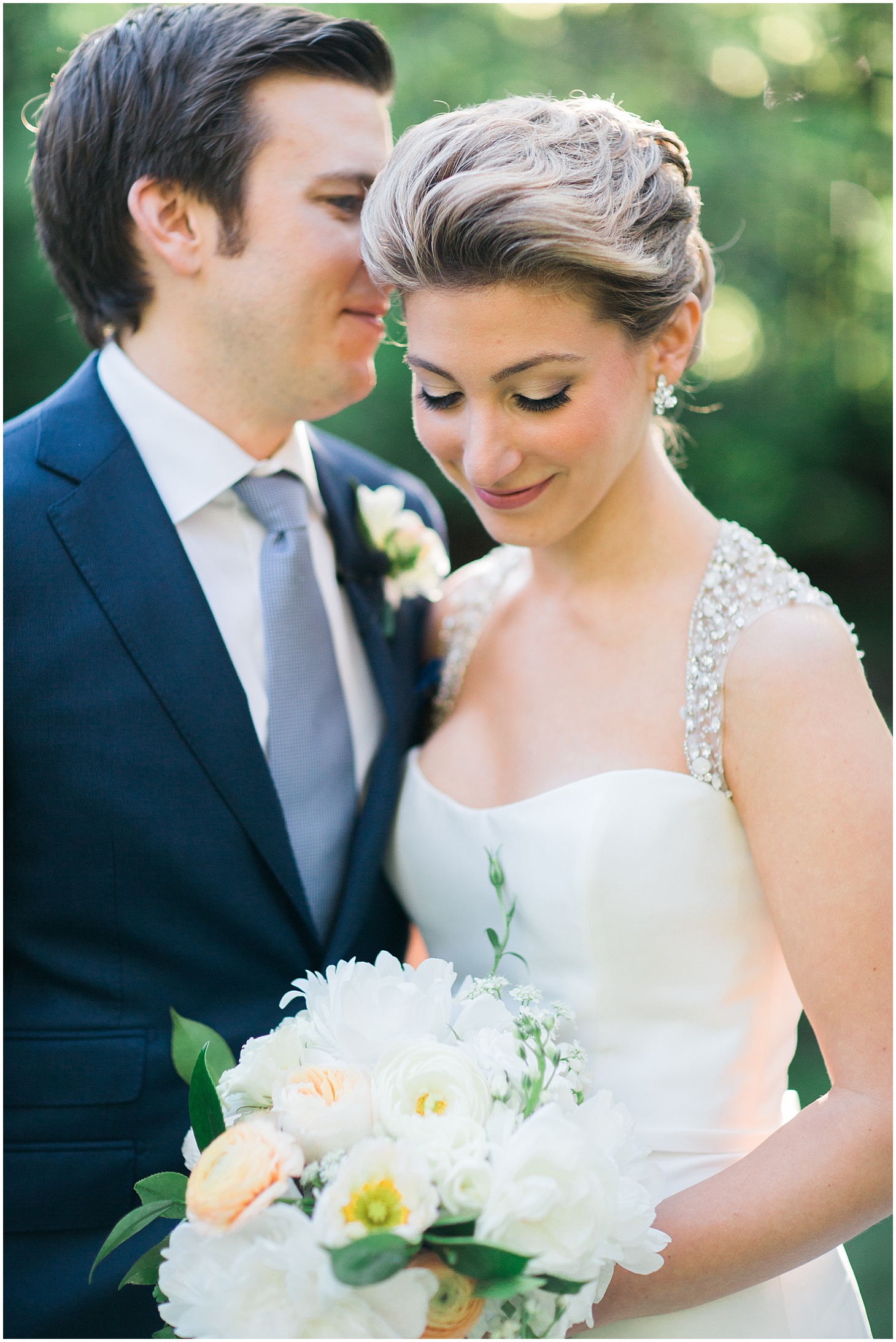 timeless-gold-white-wedding-at-the-dumbarton-house-in-georgetown-by-sarah-bradshaw-photography_0036