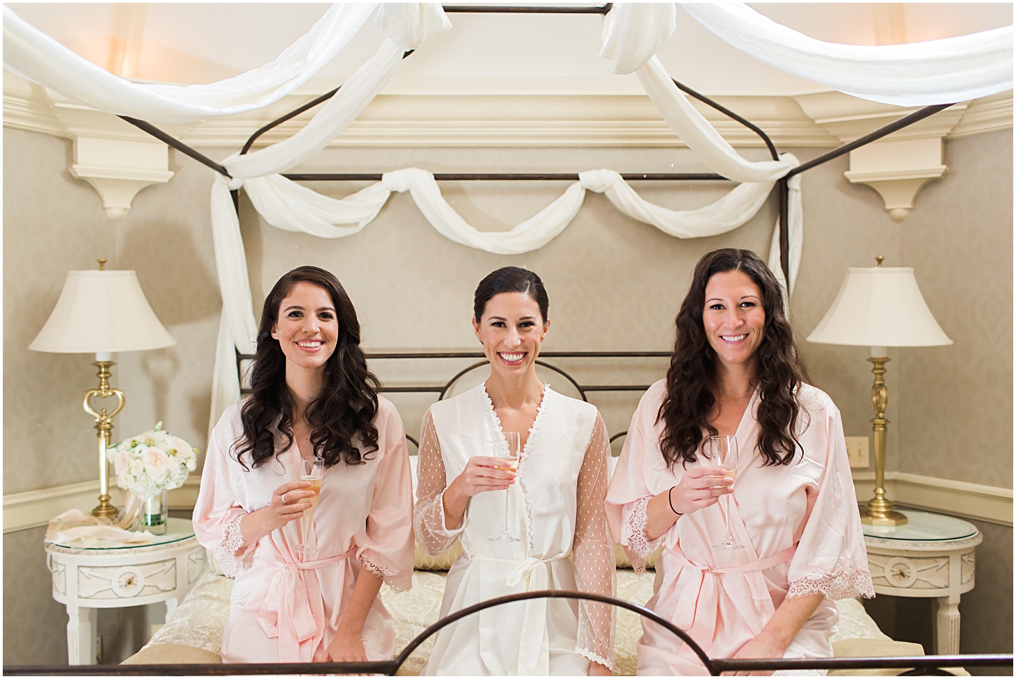 Bride & bridesmaids at The Willard InterContinental |  | The 10 Best DC Hotels for  Getting Ready on Your Wedding Day