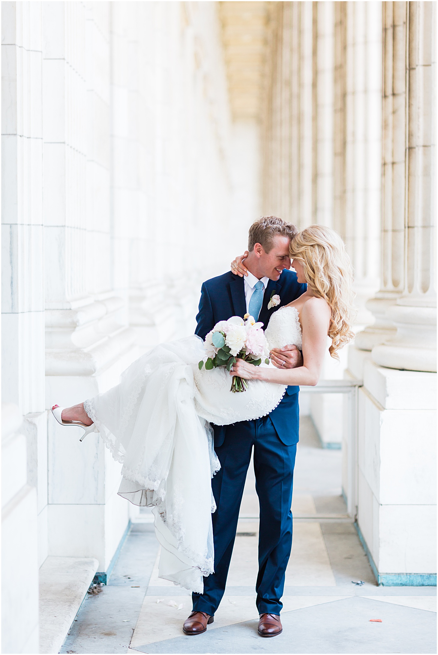 Russell Senate Office Building Wedding | Top Washington DC wedding photographer Sarah Bradshaw