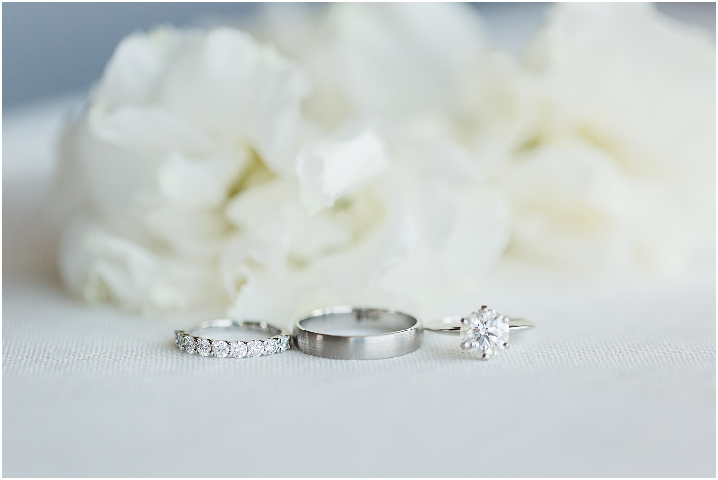Blue Nile Engagement and Wedding Rings | Elegant Fall Wedding at Raspberry Plain Manor | Sarah Bradshaw Photography 