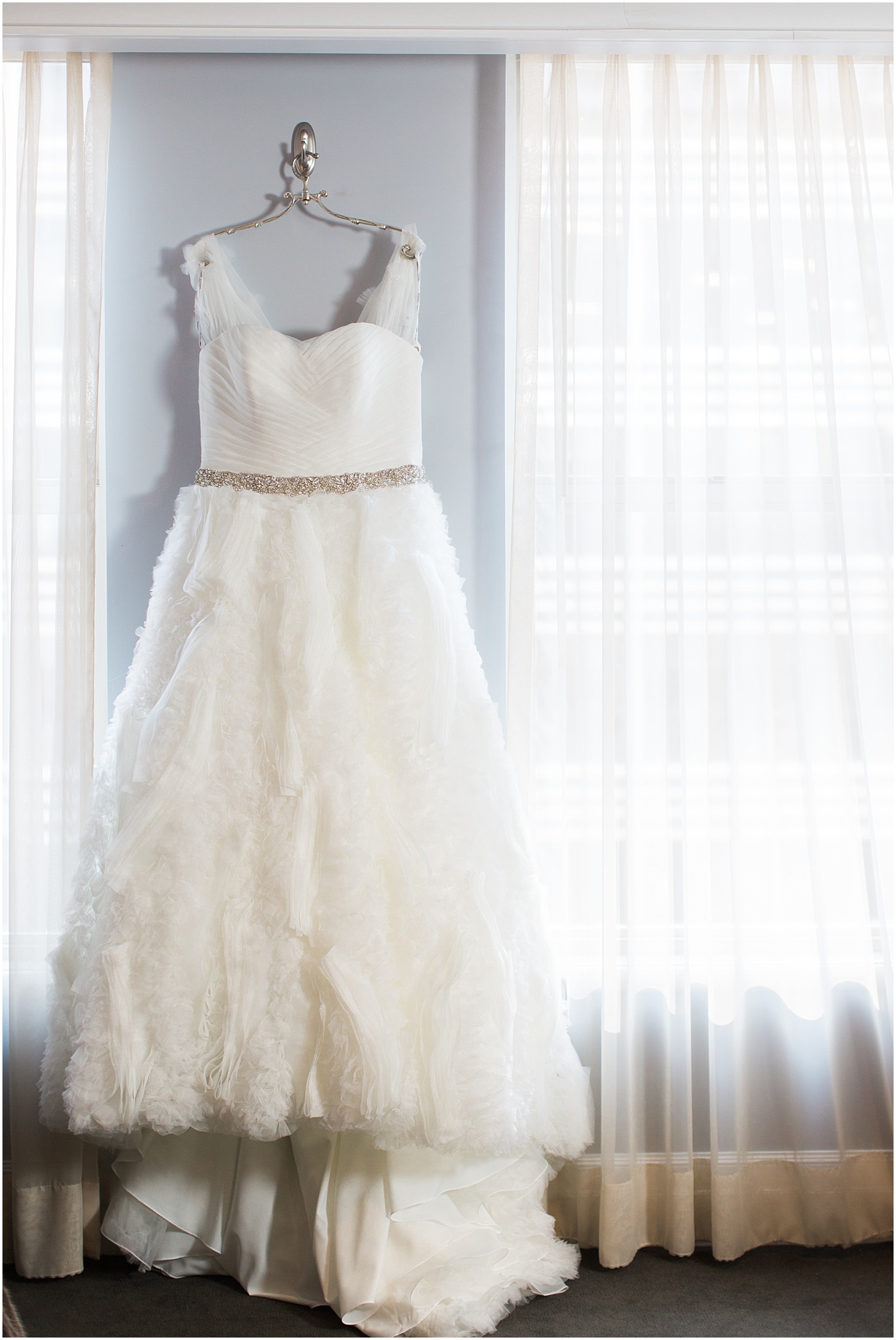 Madison James Wedding Gown | Luxe Winter Wedding at the Army and Navy Club | Sarah Bradshaw Photography | Washington DC Wedding Photographer