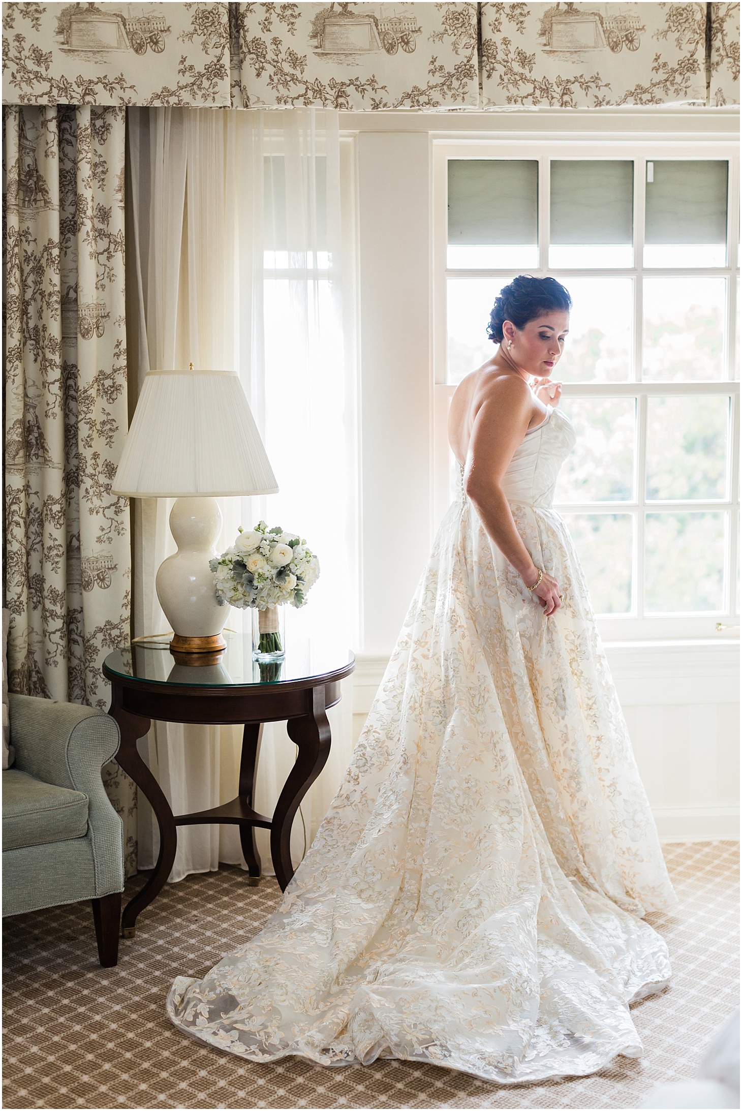 Bridal Portrait at the Hay-Adams Hotel | Winter Brunch Wedding at Hay-Adams Hotel in DC | Sarah Bradshaw Photography