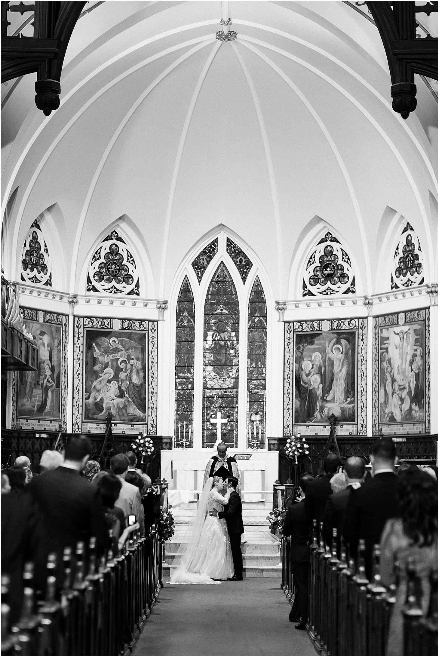 Wedding at Grace and Holy Trinity Episcopal Church, Burgundy and Blush Christmas Wedding at Richmond’s Commonwealth Club, Sarah Bradshaw Photography