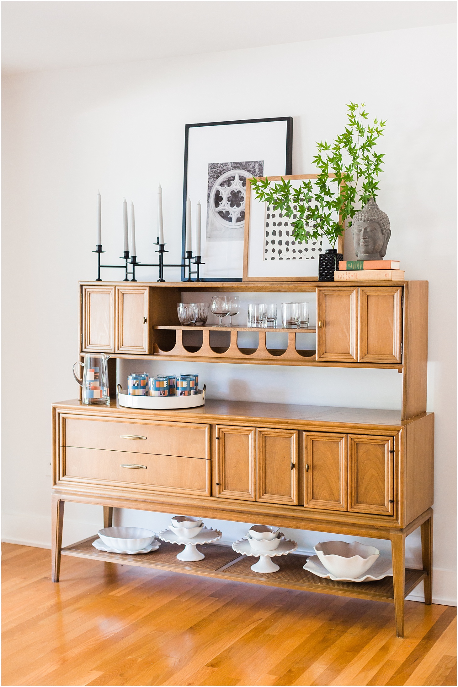 Modern Dining Room Inspiration | Springtime Home Tour Update with Bassett Furniture | Home Tour |  Sarah Bradshaw Photography, DC Interior Design Photographer