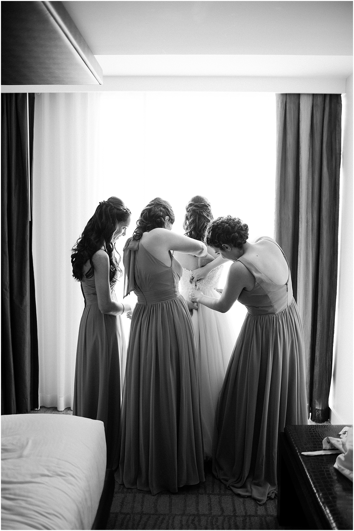 Bridal Party Getting Ready at Kimpton Donovan Hotel, Blue Minted Wedding Suite, Dusty Blue and Pink Jewish Wedding at Women in the Arts, Sarah Bradshaw Photography, DC Wedding Photographer 