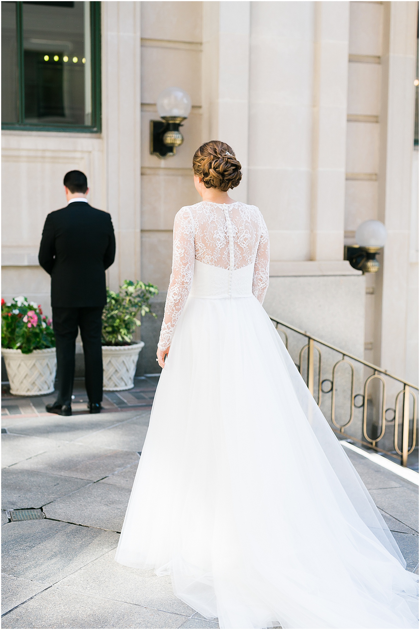 First Look at Willard InterContinental Hotel, Photographed by Sarah Bradshaw Photography, Romantic Candlelight Italian Wedding at Andrew Mellon Auditorium