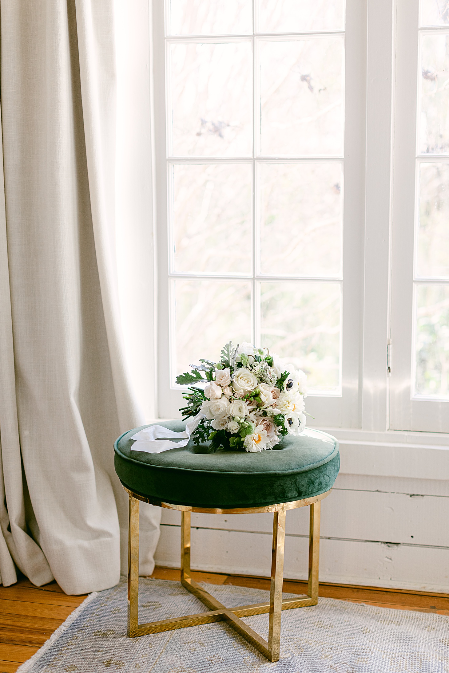 Green and white brides bouquet at The Clifton Charlottesville by Sarah Bradshaw Photography