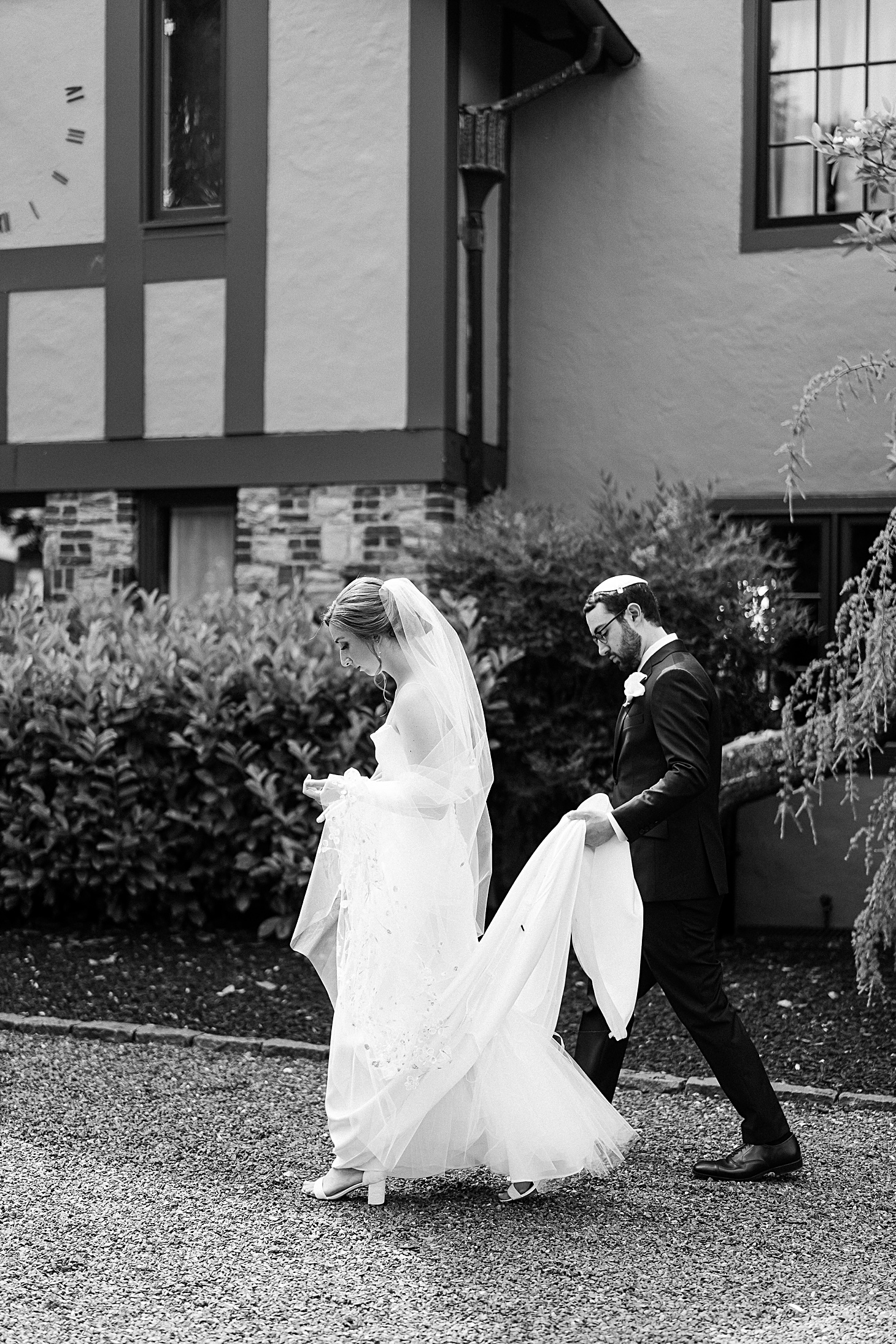 Jewish bride & groom | Modern Music-Inspired Jewish Wedding at Private Estate by Sarah Bradshaw