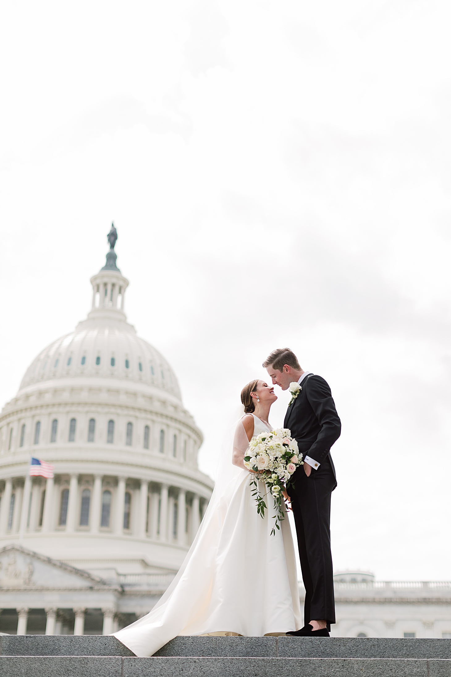 Classic portrait  | Traditional Family Wedding at Belle Haven Country Club in Alexandria by Sarah Bradshaw