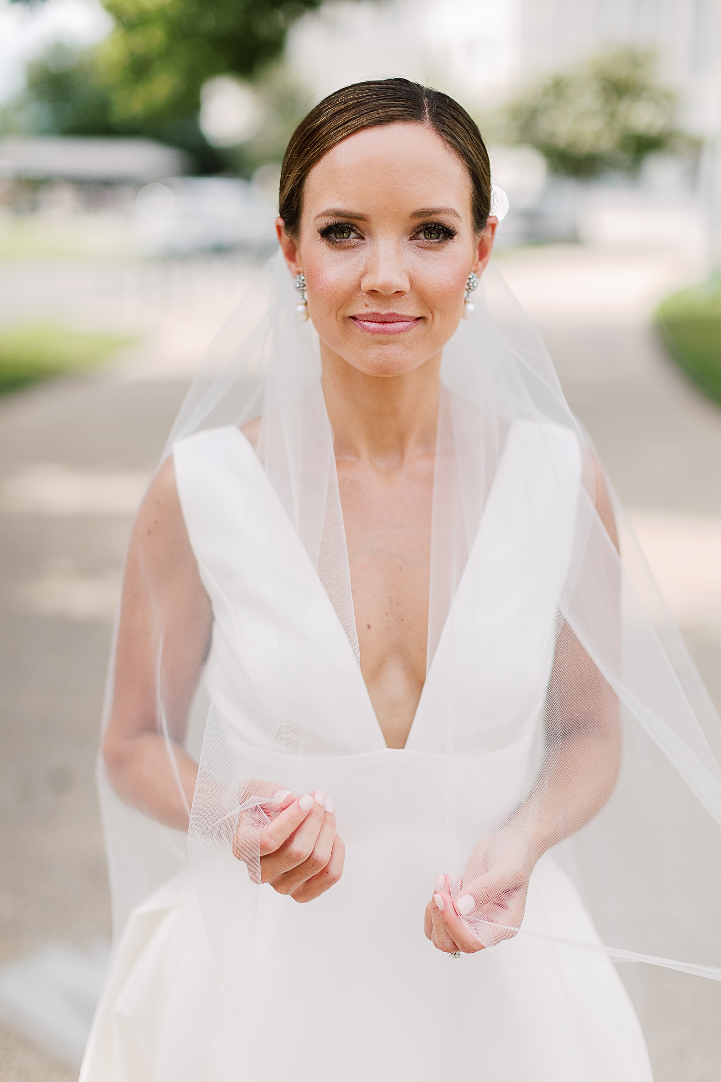 Classic bride in Carolina Herrera  | Traditional Family Wedding at Belle Haven Country Club in Alexandria by Sarah Bradshaw
