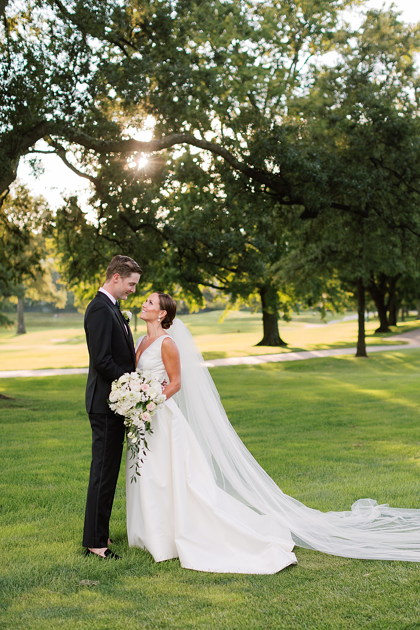 Bride & Groom Sunset portraits  | Traditional Family Wedding at Belle Haven Country Club in Alexandria by Sarah Bradshaw