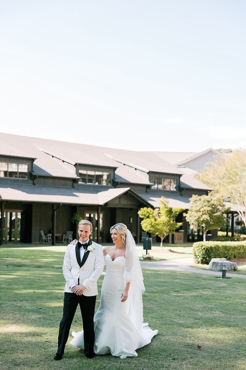 Modern bride and groom attire, how to stage first look wedding reveal. Elegant wedding at the Ritz-Carlton Lake Oconee in Georgia. Sarah Bradshaw Photography.