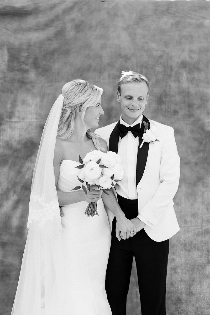 How to pose bride and groom for wedding day portraits. Elegant wedding at the Ritz-Carlton Lake Oconee in Georgia. Sarah Bradshaw Photography.