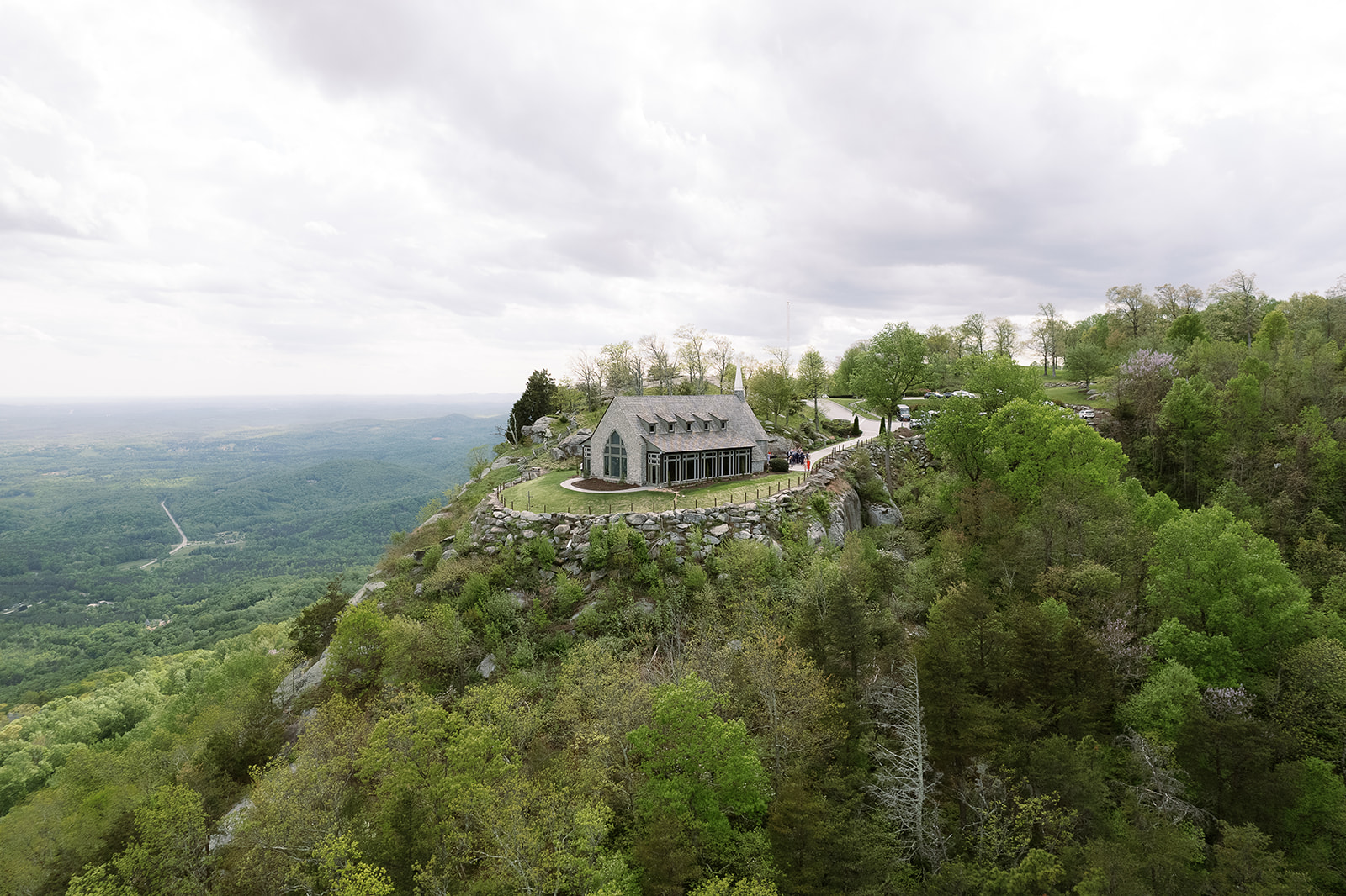 Wedding chapel on edge of mountain. elegant south carolina spring wedding. sarah bradshaw photography