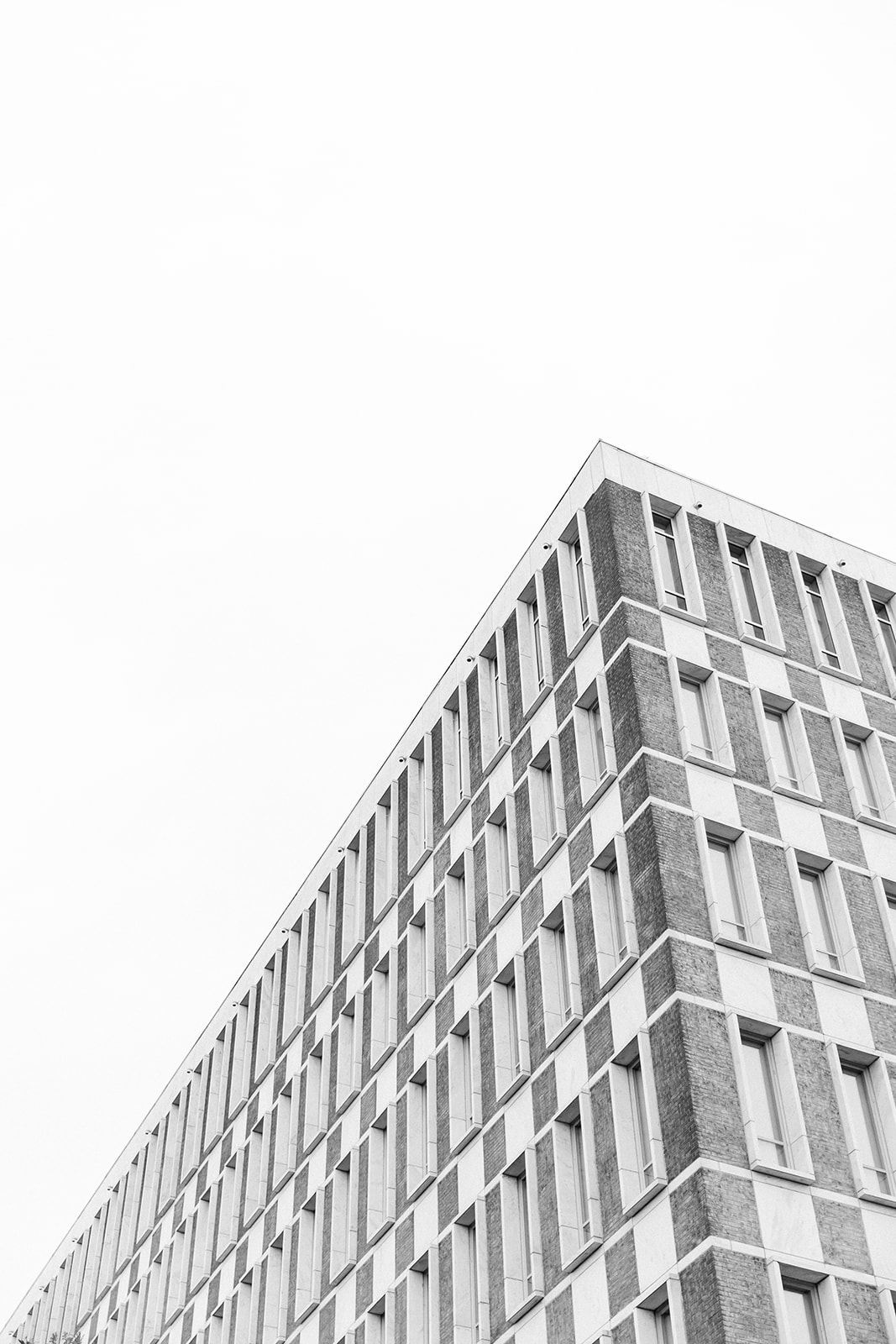 view of architectural hotel. The Dewberry Hotel, Charleston South Carolina. Sarah Bradshaw Photography