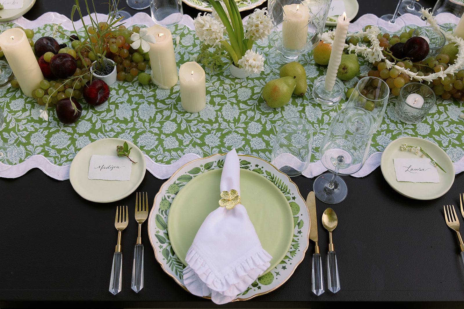 natural inspired wedding tablescape, green details, patterned table runner. candles and grapes centerpieces. chic equestrian wedding inspiration at Red Fox Inn, Middleburg Virginia. Sarah Bradshaw