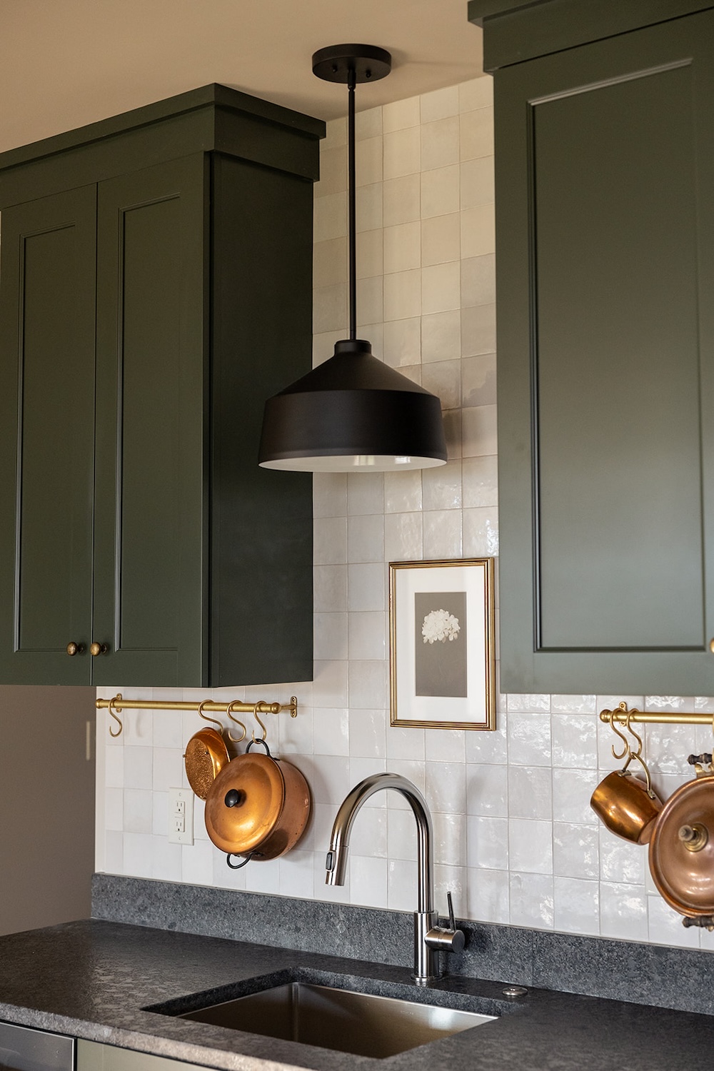 modern kitchen design, forest green cabinetry. Luxury rental property in blue ridge mountains, afton house, sarah bradshaw photography.