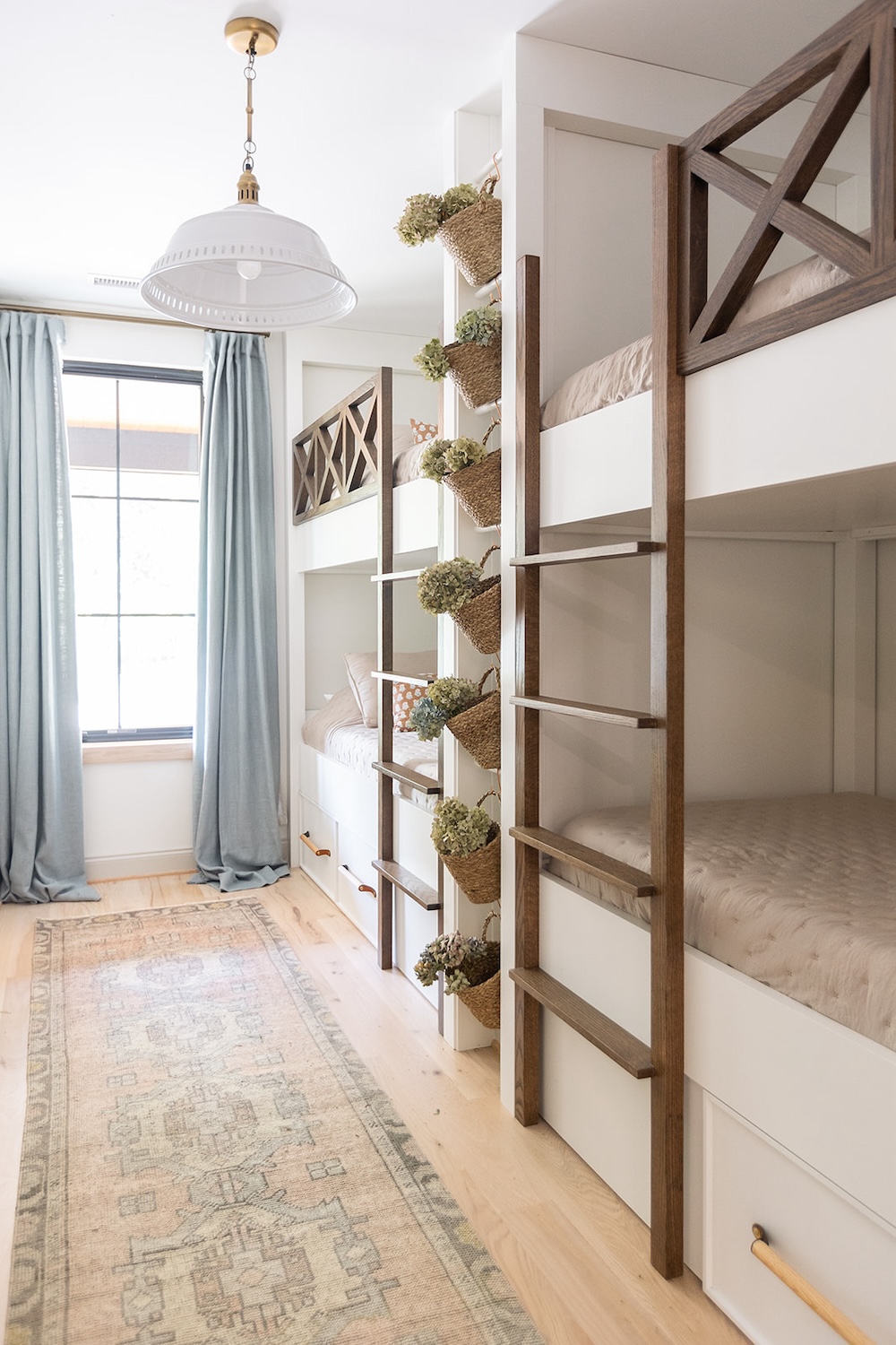 chic and stylish bunk bed room. Luxury rental property in blue ridge mountains, afton house, sarah bradshaw photography.