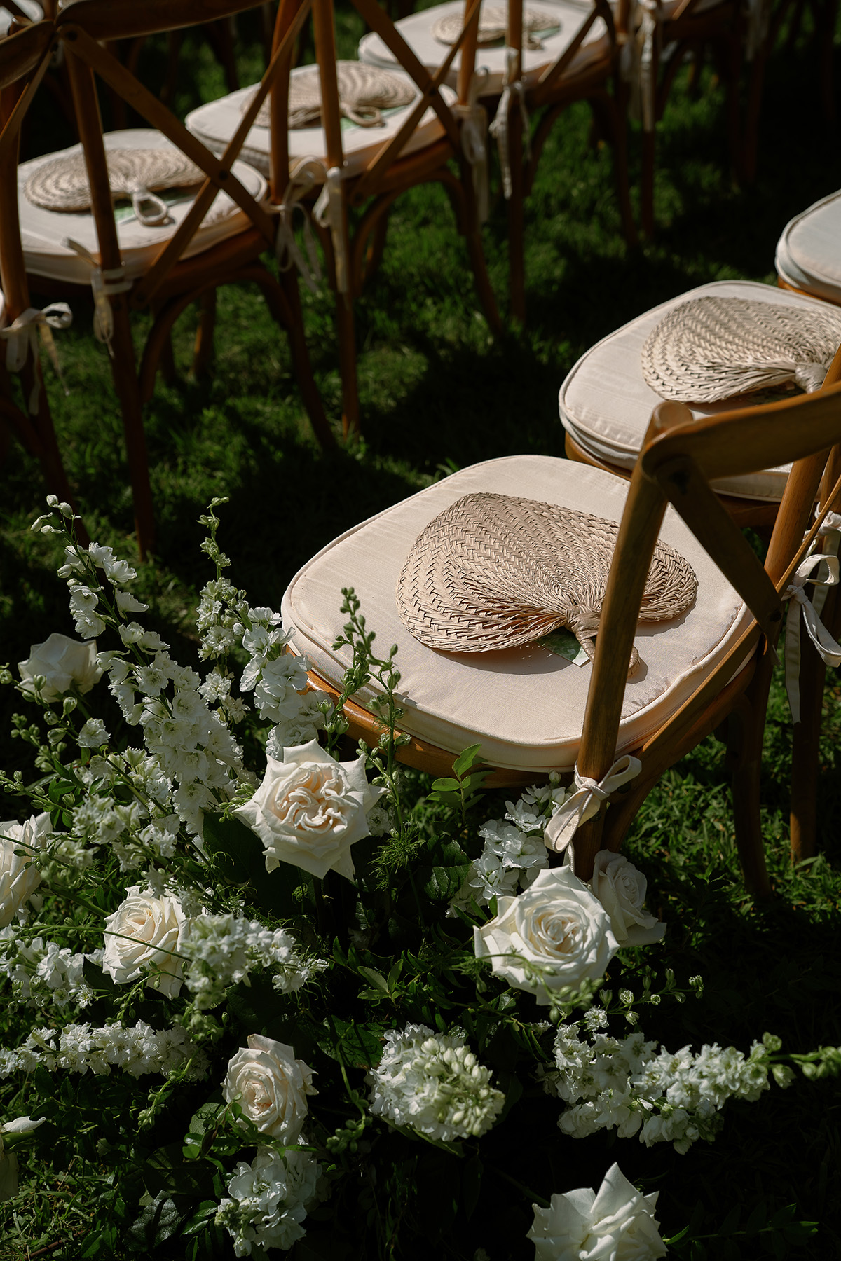 Lowndes Grove Charleston SC summer wedding Sarah Bradshaw Photography