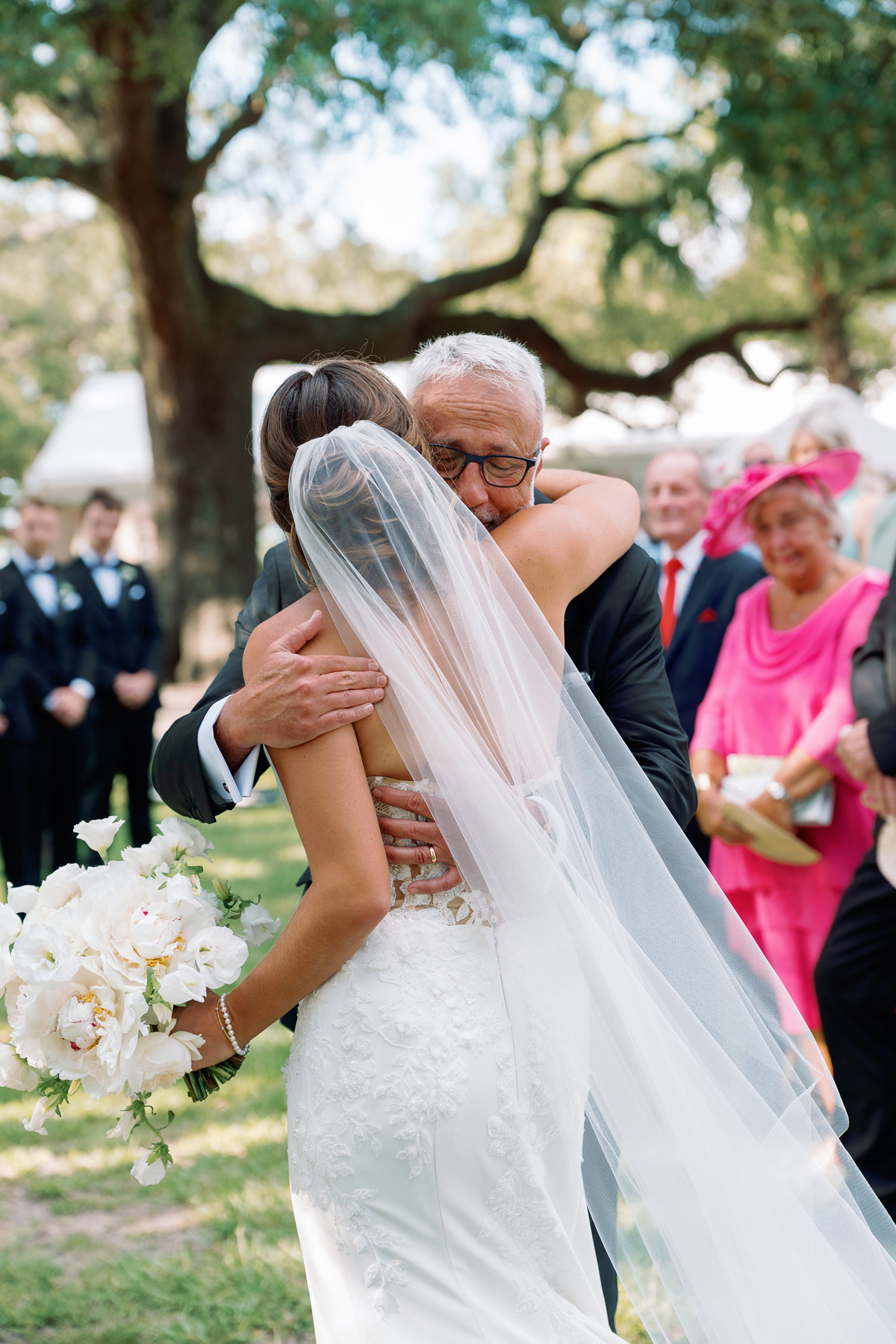 Lowndes Grove Charleston SC summer wedding Sarah Bradshaw Photography