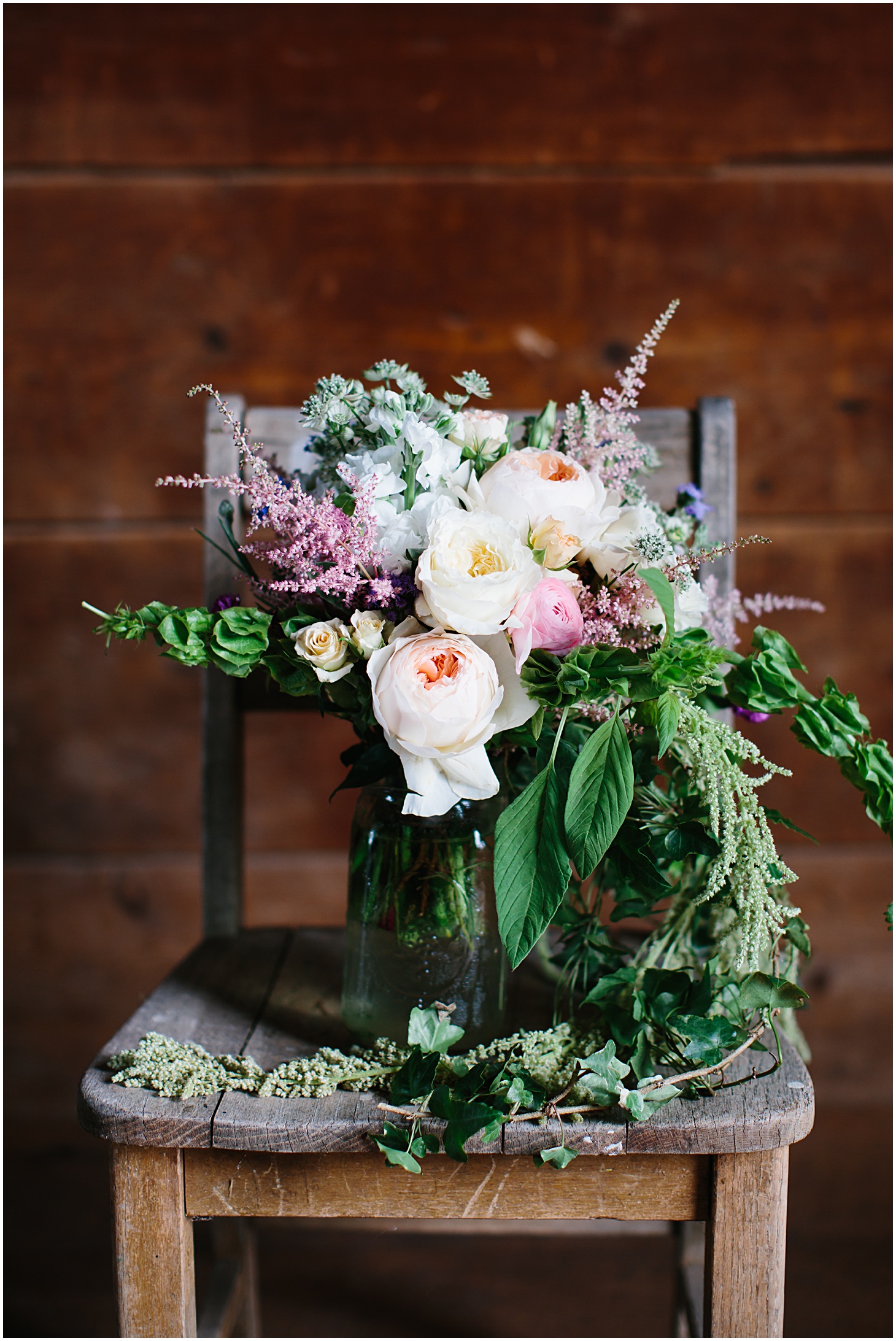 Rustic Floral Wedding at Rocklands Farm & Winery by Sarah Bradshaw Photography_0002