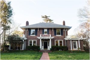 Brick Colonial Revival | Home Tour in Richmond, VA | Sarah Bradshaw Photography